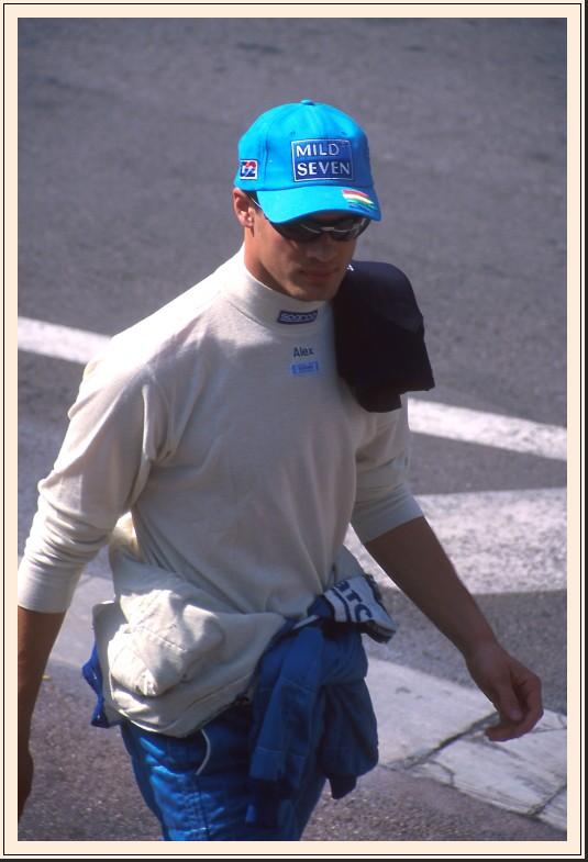 Mon00-12-p01-Wurz.jpg