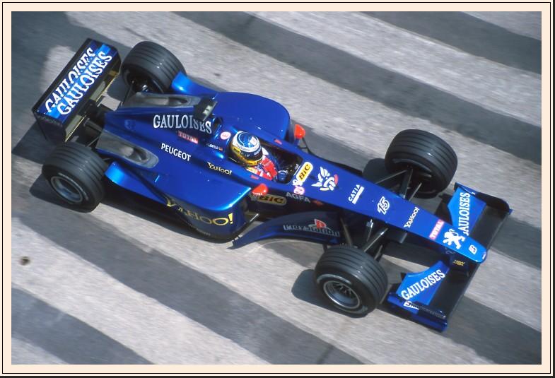Mon00-15-c01-Heidfeld.jpg