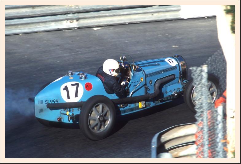 GPH97-A-17-01-Bugatti.jpg