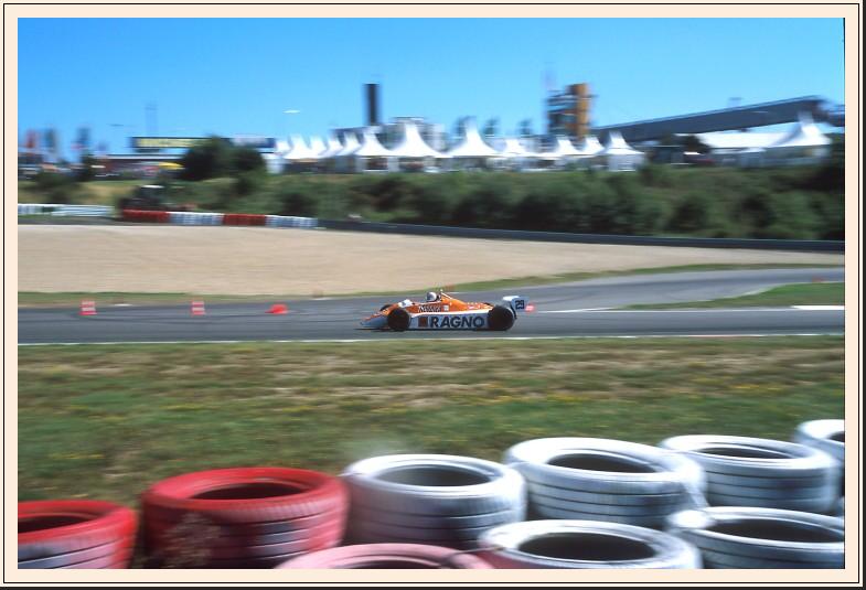 OGP98-TGP-29-01-Arrows.jpg