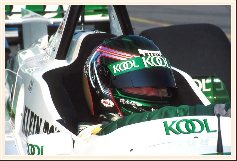 Tor99-26-p07-Tracy.jpg